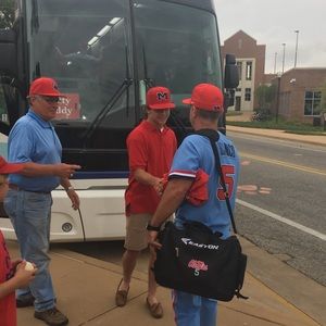 Meet your Posher, Bruin